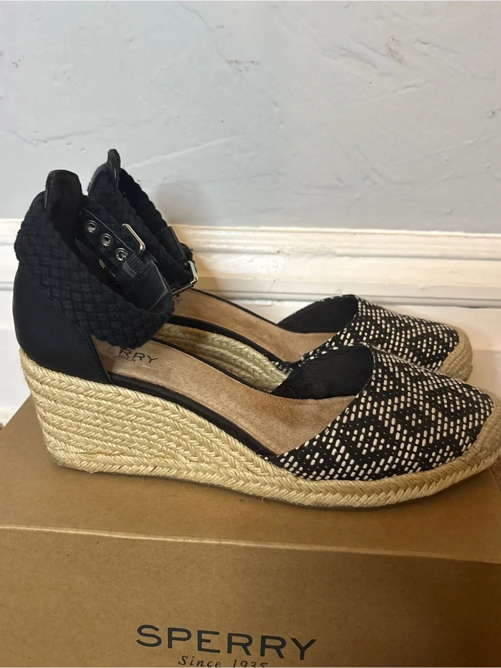 SPERRY TOP SIDERS VALENCIA ESPADRILLE SANDEL BLACK & WHITE Sz 9.5